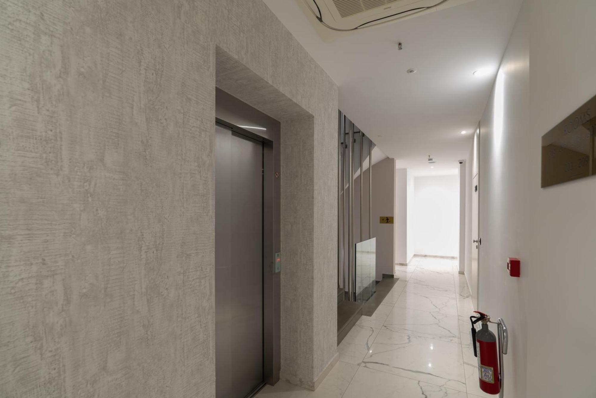 Glow Boutique Hotel & Suites Saranda Zewnętrze zdjęcie
