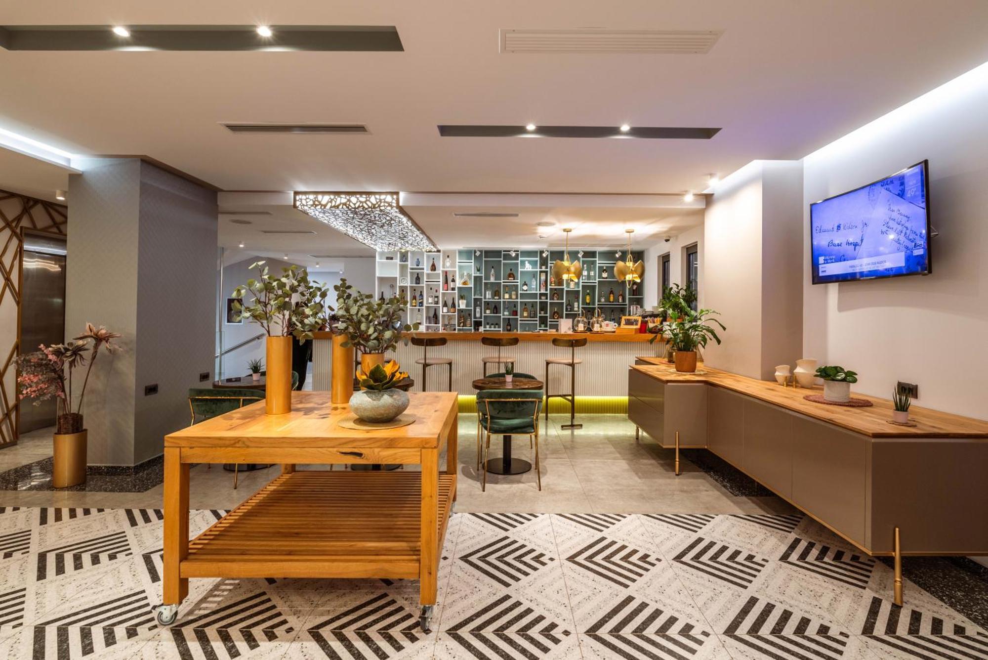 Glow Boutique Hotel & Suites Saranda Zewnętrze zdjęcie